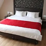 Hotell Feriendomizil Am Lindenplatz Bullay