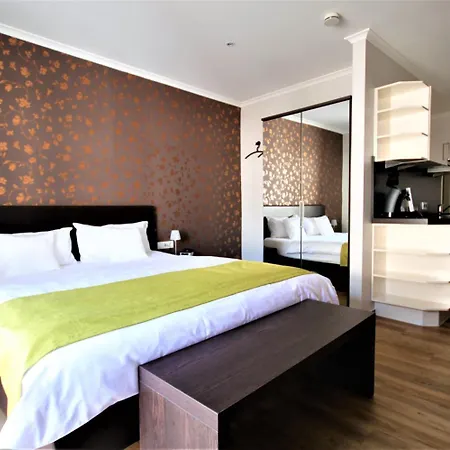 Feriendomizil Am Lindenplatz Hotel 3*