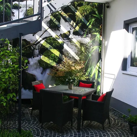 Hotel Feriendomizil Am Lindenplatz Bullay