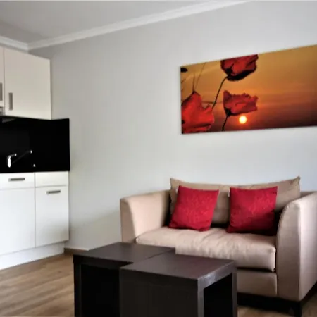 ホテル Feriendomizil Am Lindenplatz ブライ