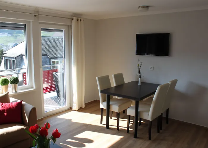 فندق Feriendomizil Am Lindenplatz