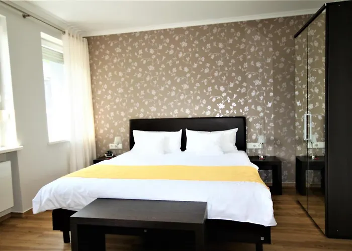 Hotel Feriendomizil Am Lindenplatz